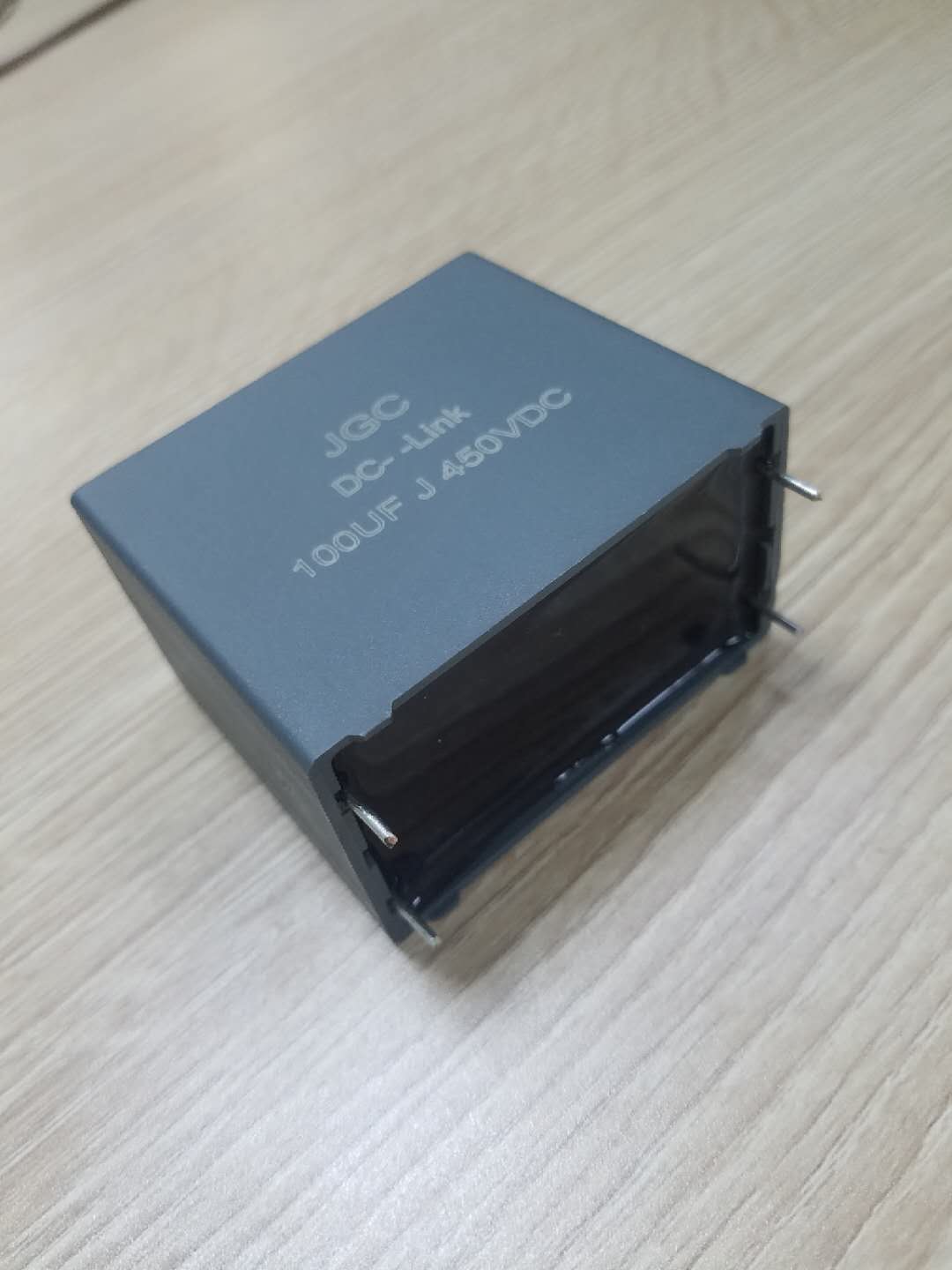 電容器在使用時會產(chǎn)生哪些問題？(圖1)